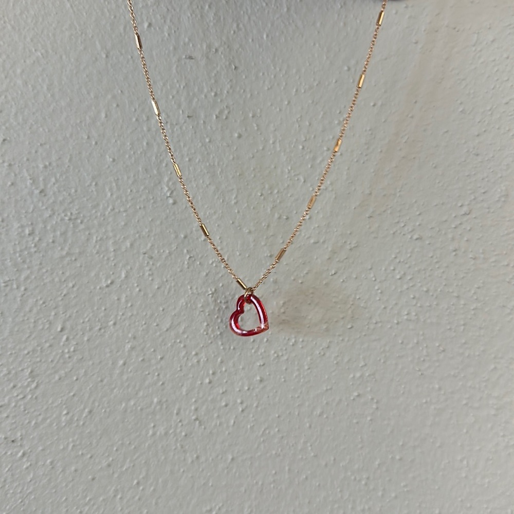 gold heart necklace